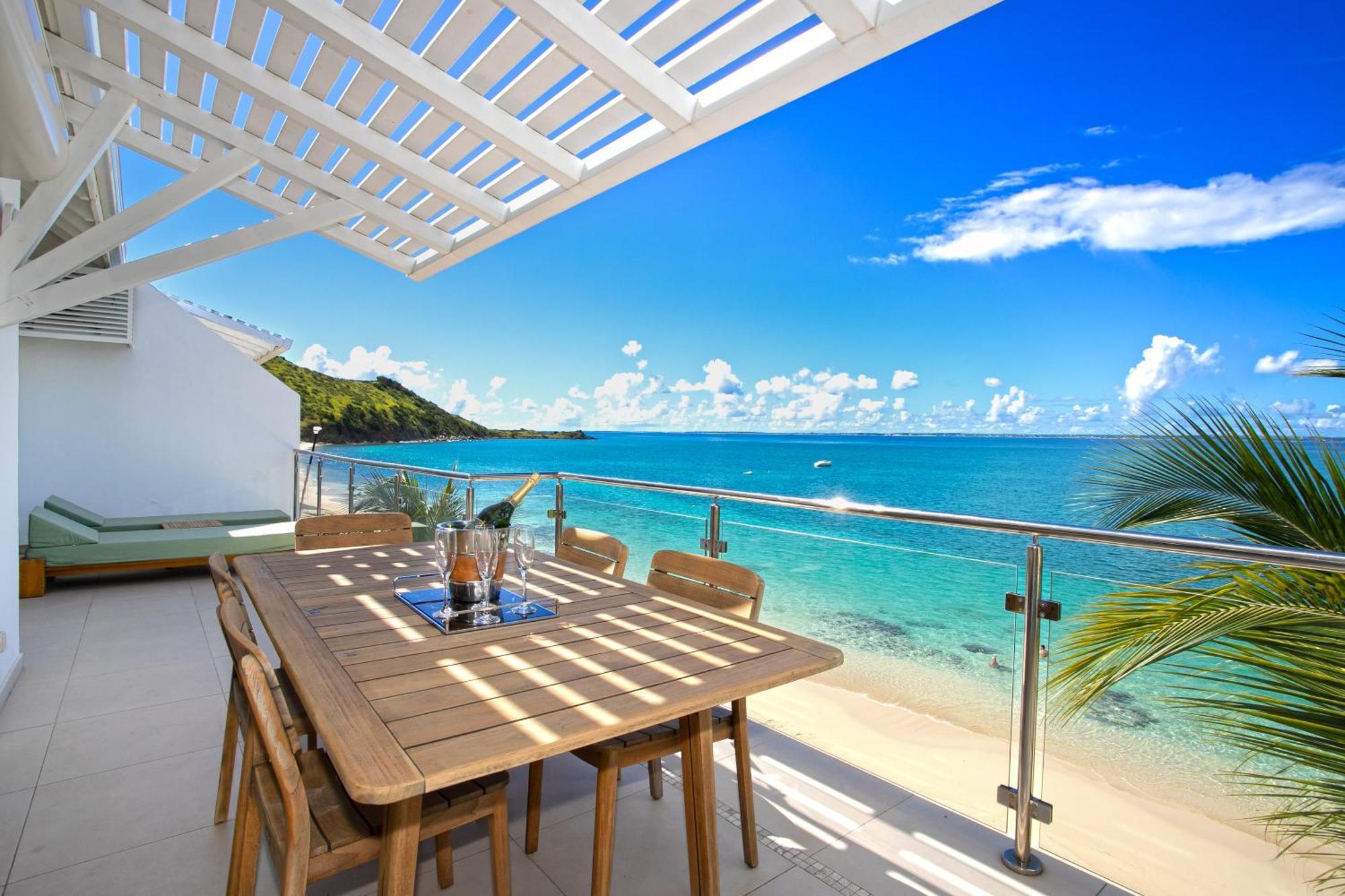 Bleu Emeraude Hotel แกรนด์เคส ภายนอก รูปภาพ