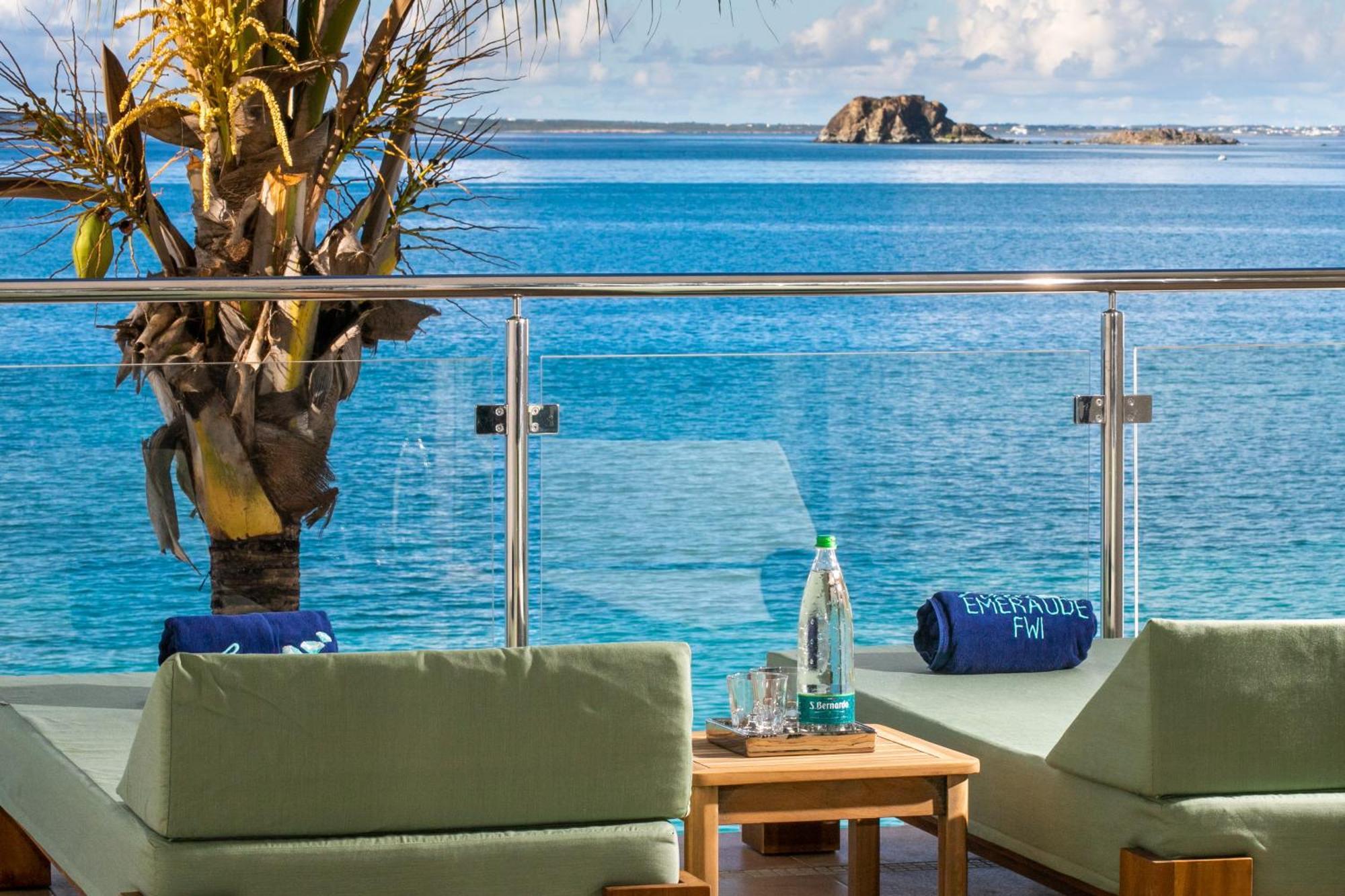 Bleu Emeraude Hotel แกรนด์เคส ภายนอก รูปภาพ