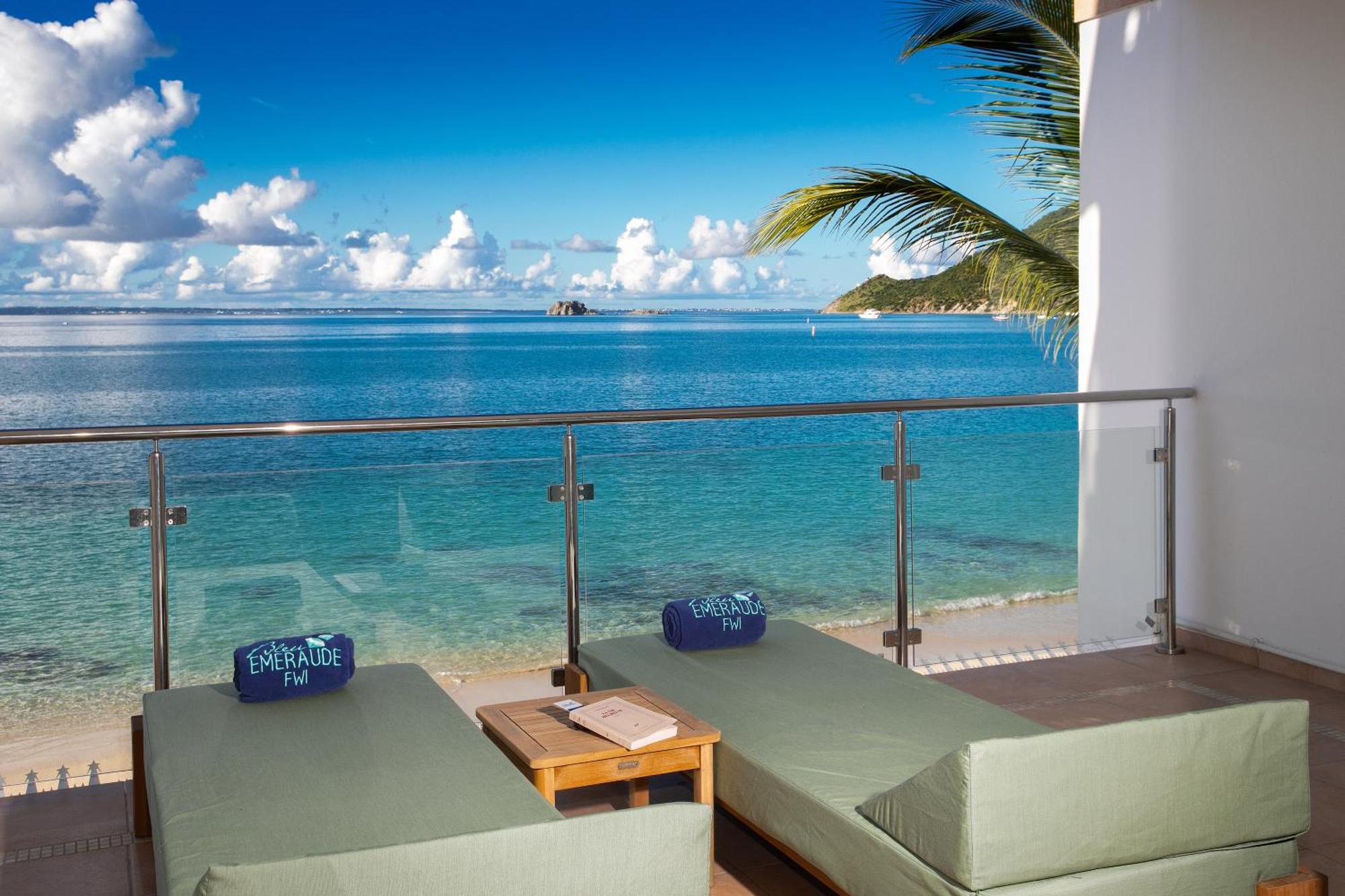 Bleu Emeraude Hotel แกรนด์เคส ภายนอก รูปภาพ